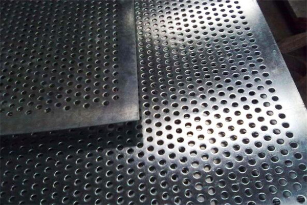 不锈钢冲孔网的应用优势显著