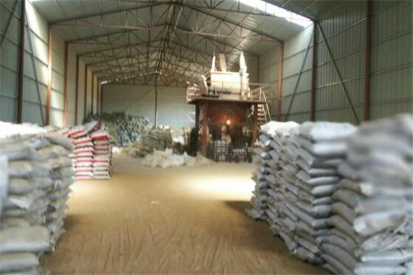 钢结构防火涂料提升建筑防火性能